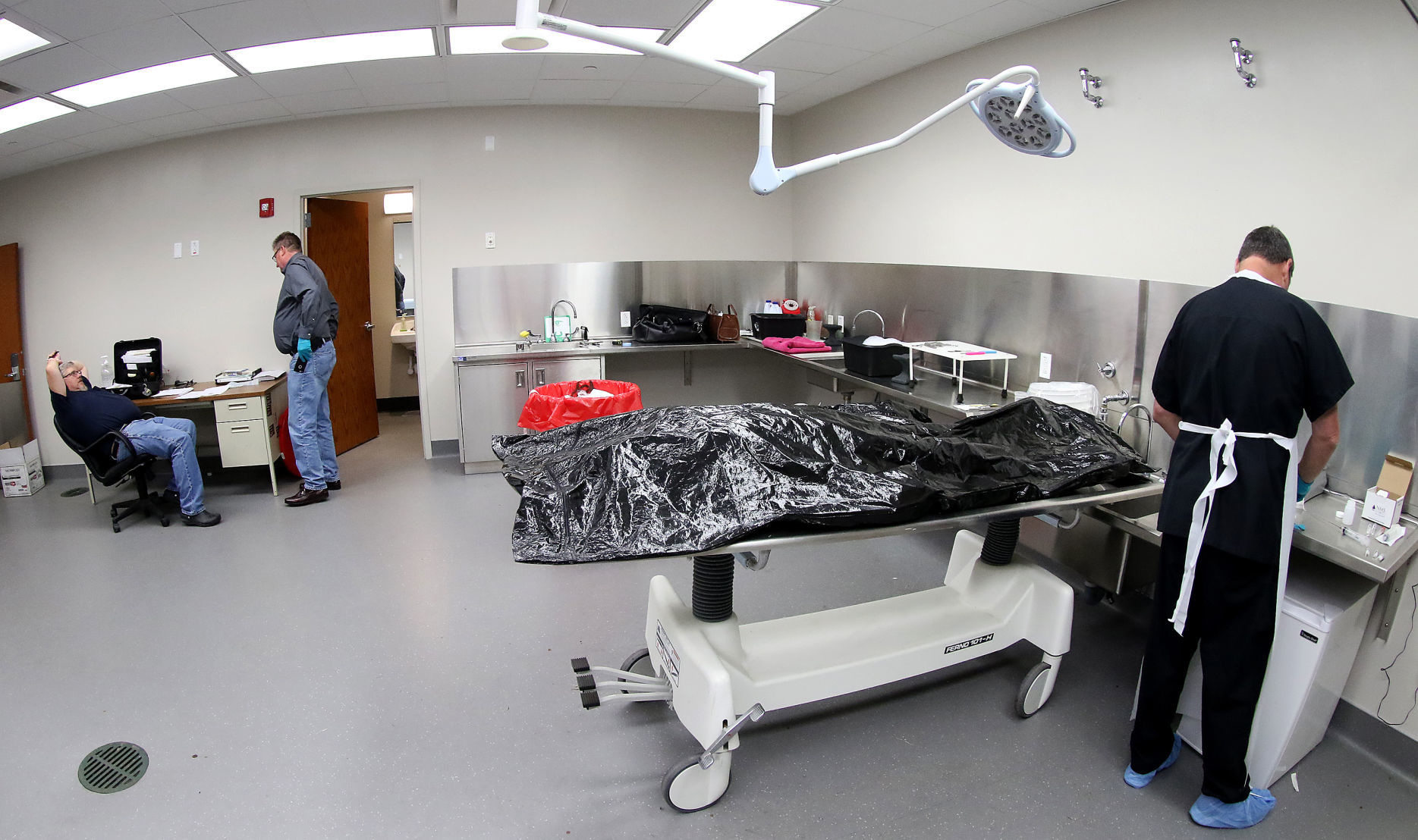 080518-autopsy-011
